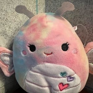 Squishmallow Wren
